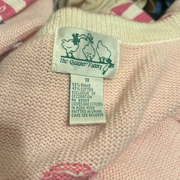 NWOT Sz 1x Quaker factory sweater - Picture 5 of 5